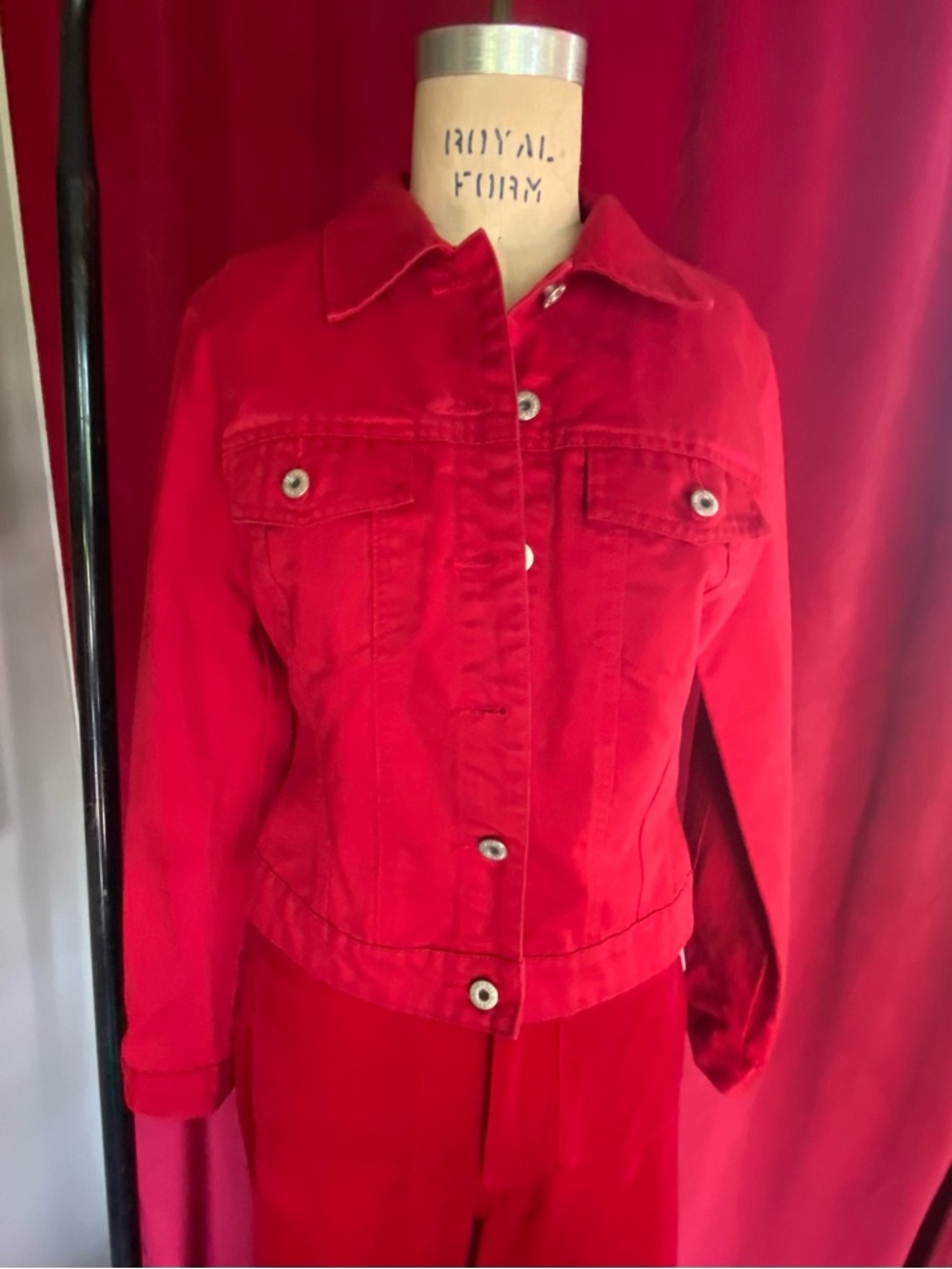 GAP Vibrant Red Cotton jean jacket size small - Picture 2 of 6